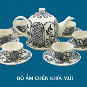 Bộ ấm chén gốm khía múi vẽ thủy ba